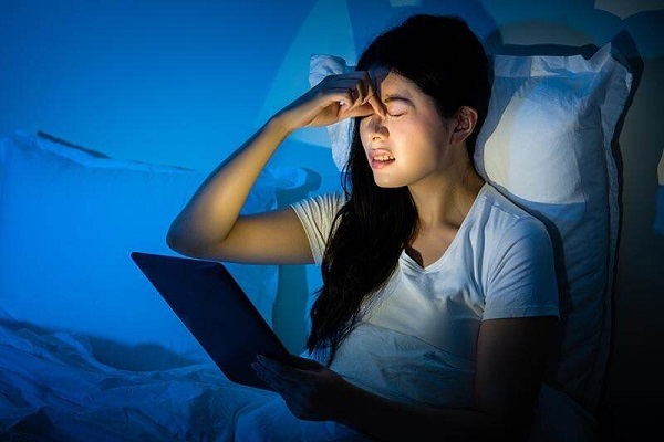 علائم ضعیف شدن چشم